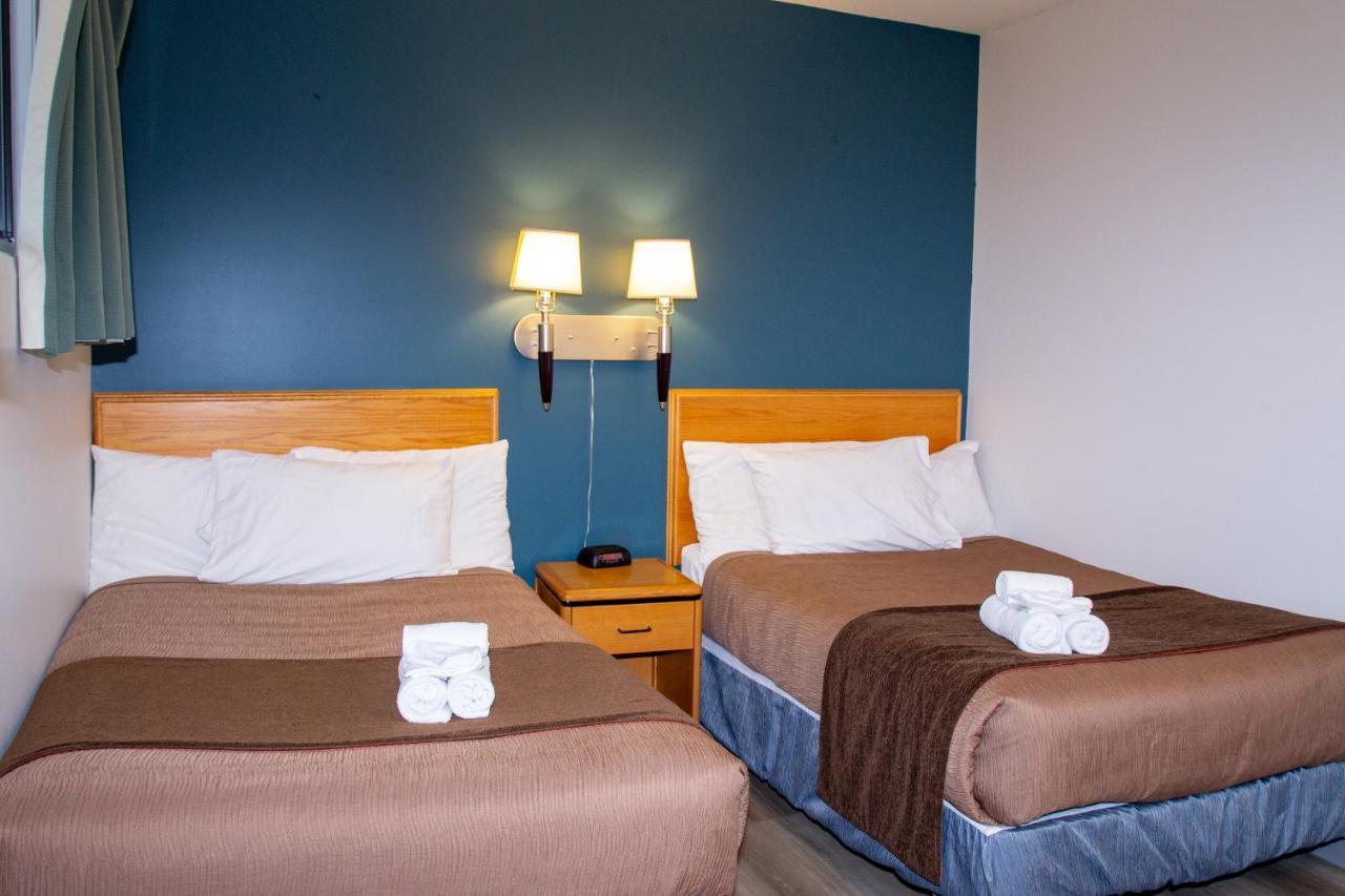 Spanish Villa Resort Penticton Exteriér fotografie