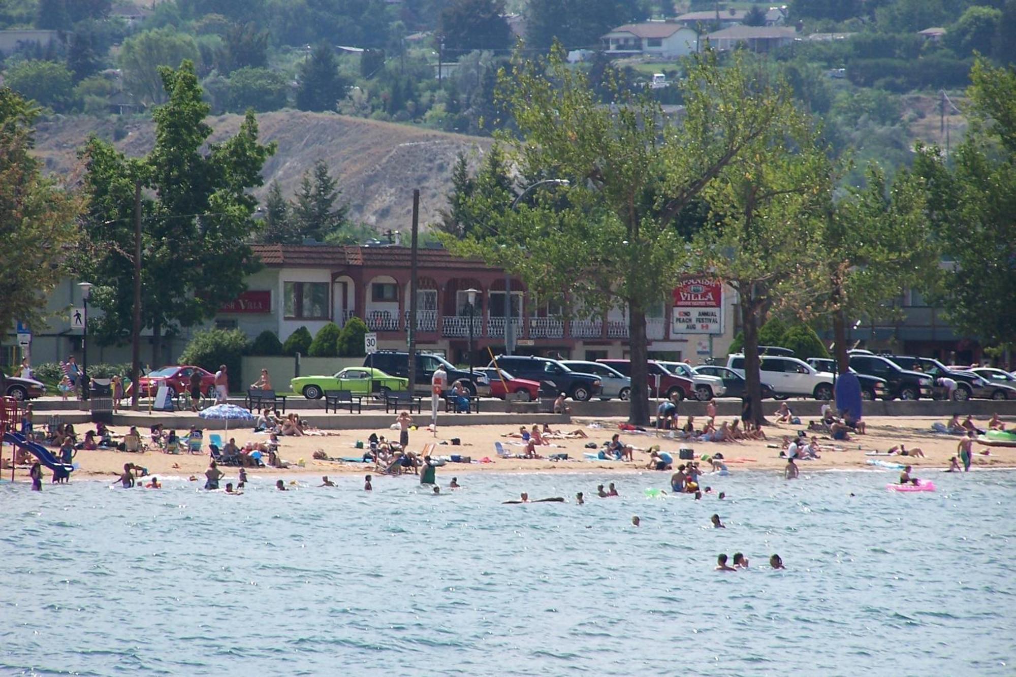 Spanish Villa Resort Penticton Exteriér fotografie