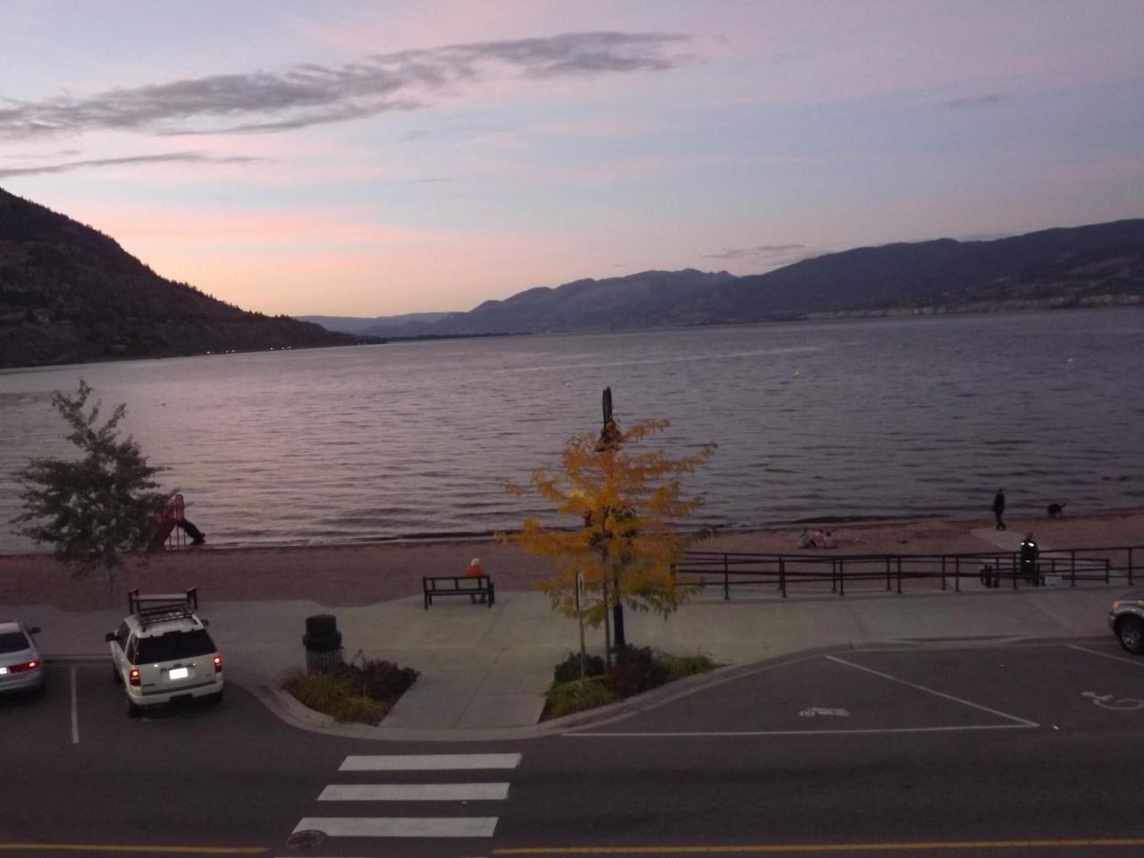 Spanish Villa Resort Penticton Exteriér fotografie